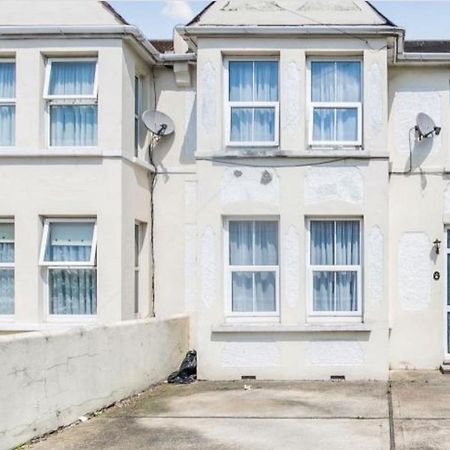 Grandeur Holiday Home, With Free Parking Clacton-on-Sea Exterior foto