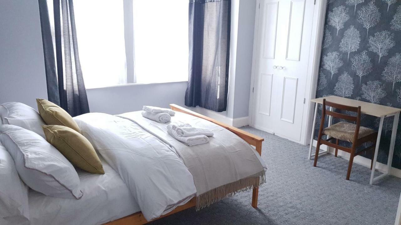 Grandeur Holiday Home, With Free Parking Clacton-on-Sea Exterior foto